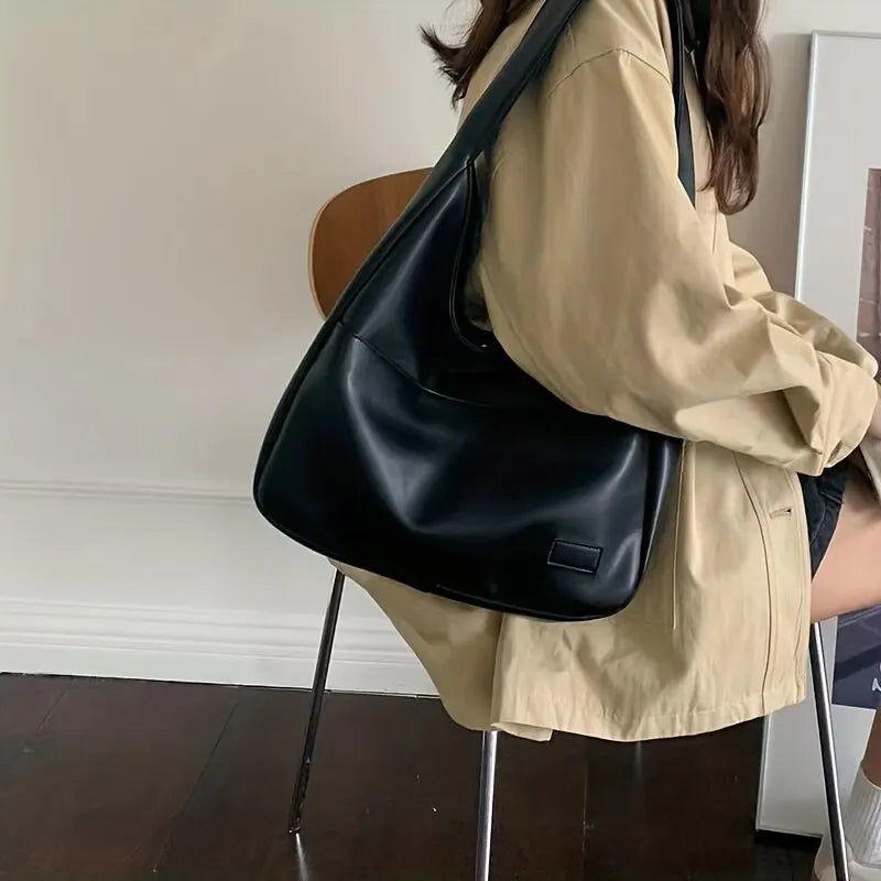 Soft Hobo Shoulder Bag - LOLA
